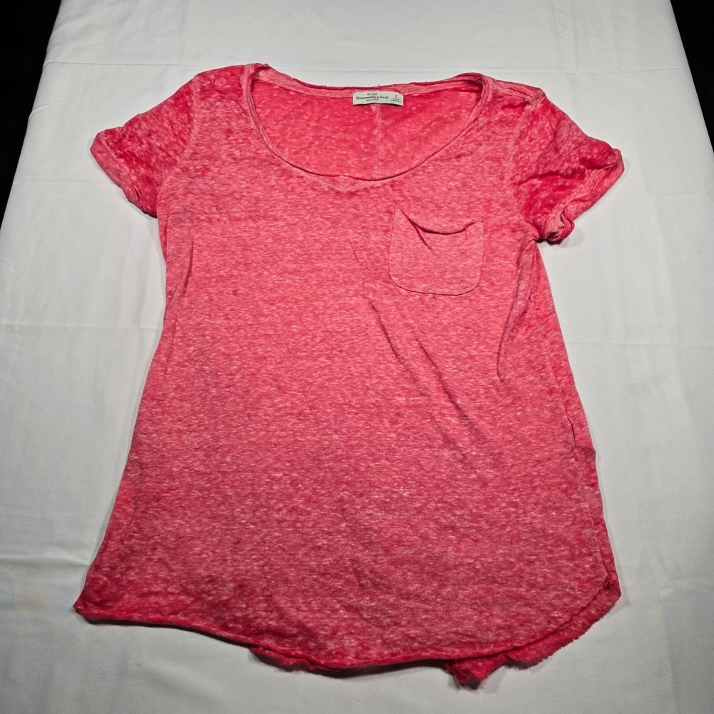 Abercrombie & Fitch Women's Small Pink Space Dye‎ Pocket T-Shirt Casual